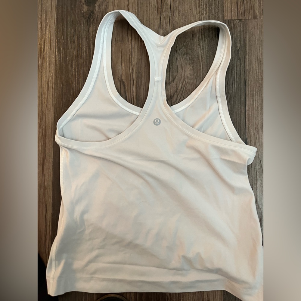 Lululemon cool racerback short tank top *Nulu size 8